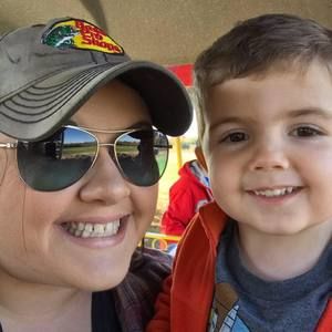 Meet your Posher, Angela